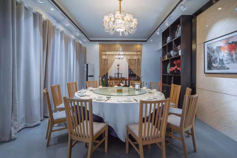 派场轰趴团建聚会馆+【浦江镇店】Party space 派场轰趴派对聚会- 派场轰趴团建聚会场地预定